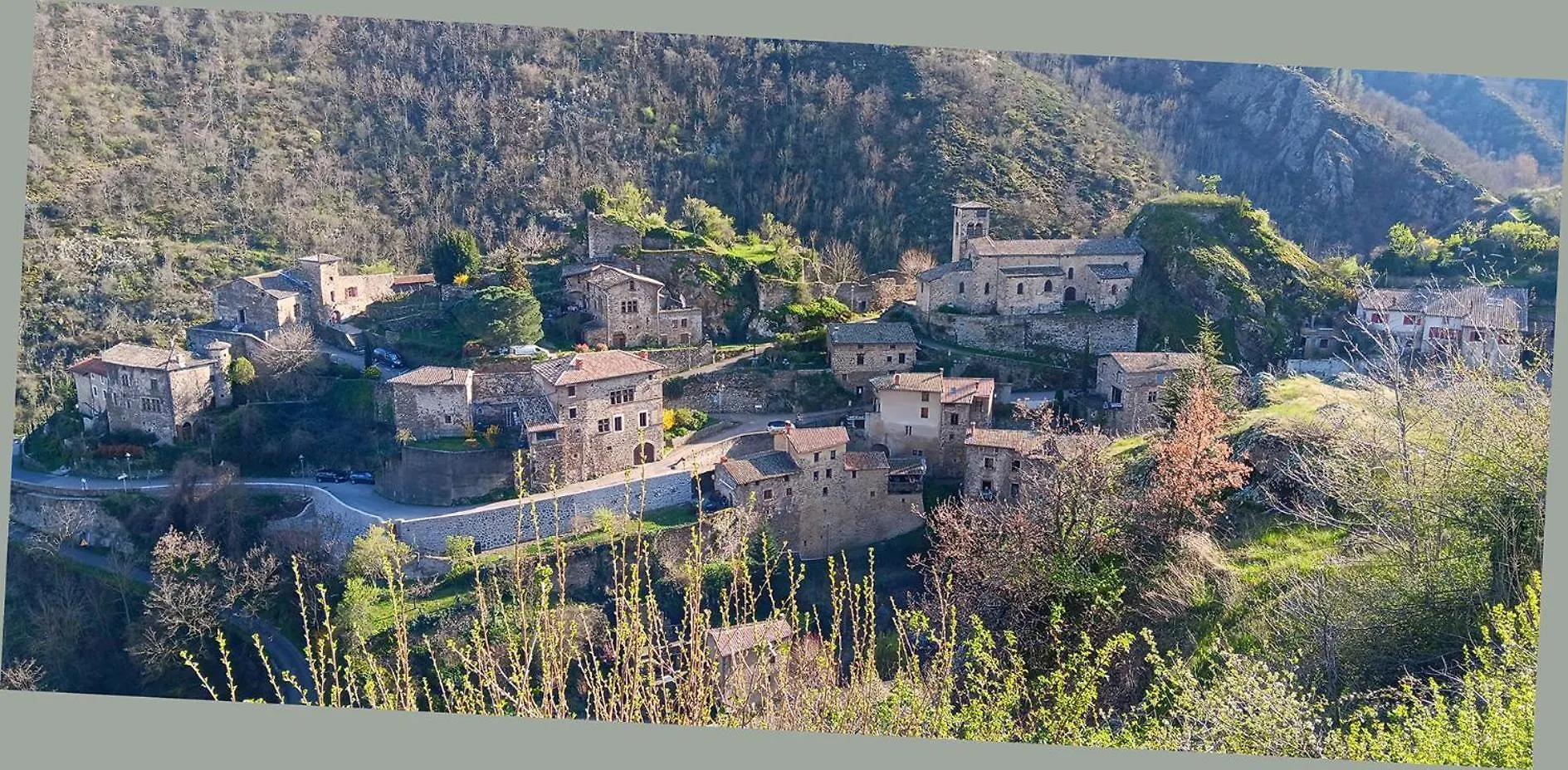Homestay La Petite Sorbonne Apartment Malleval